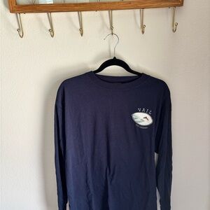 100% Cotton Skiing Grphic Navy Blue Long Sleeve Shirt in size large